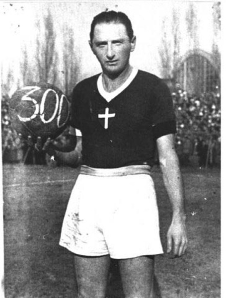 历届世界杯亚洲球队战绩,世界杯历届冠军球队比分列表最新