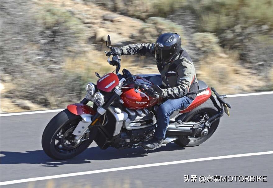 最新款凯旋火箭3r,凯旋火箭2018款