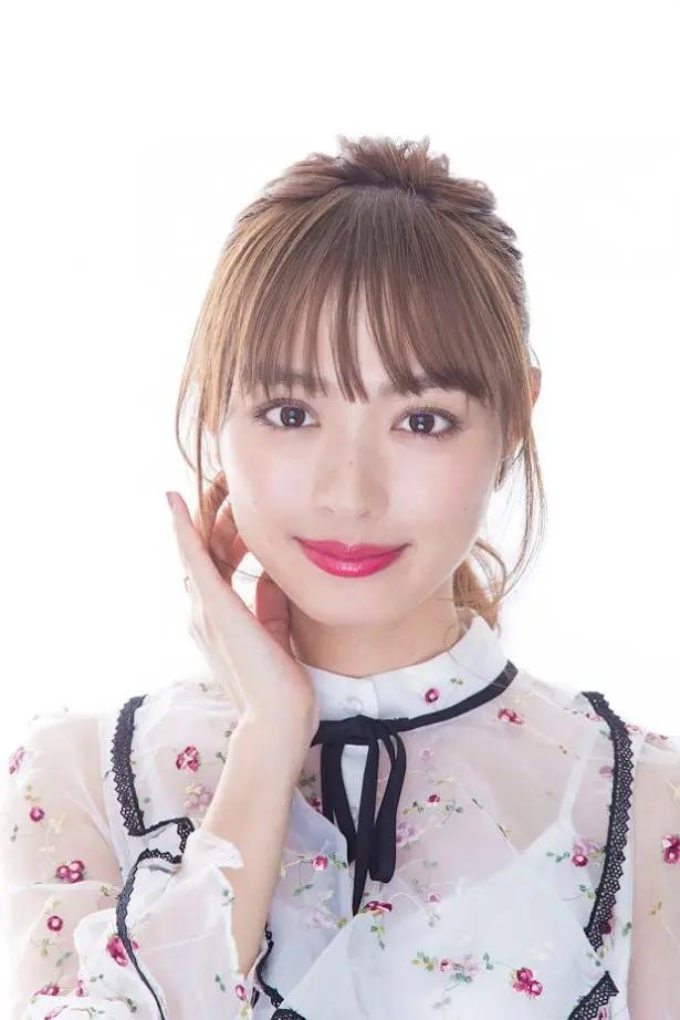 内田理央，美腿的秘诀就是洗完澡后用精油按摩