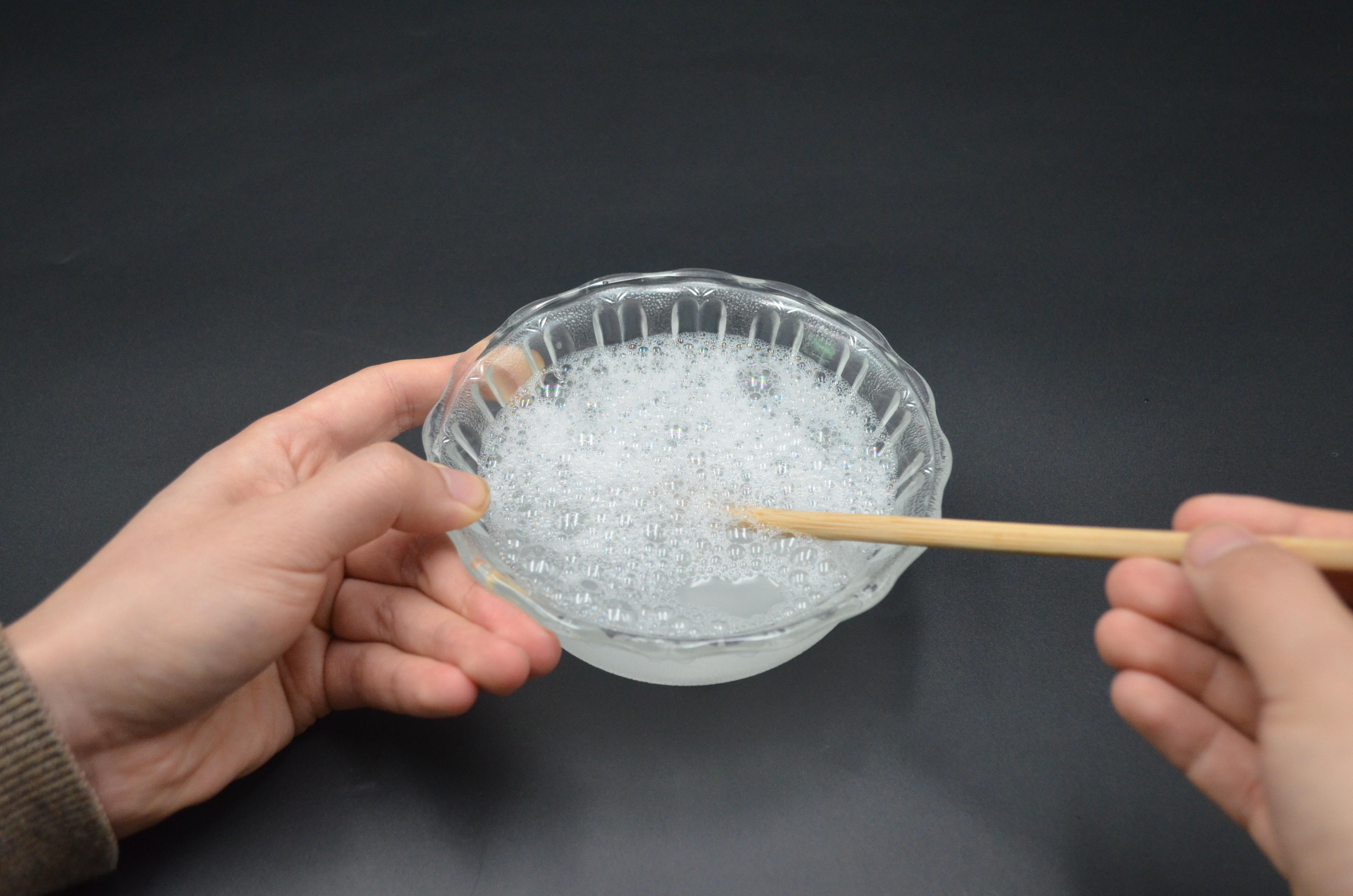 羽绒服脏了怎么办干洗小窍门,羽绒服不要干洗教你一个清洗绝招