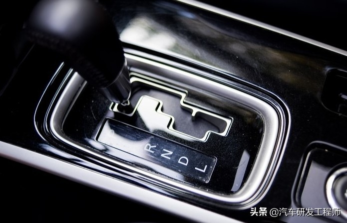 三菱汽车油耗怎么样,三菱欧蓝德真实用车感受