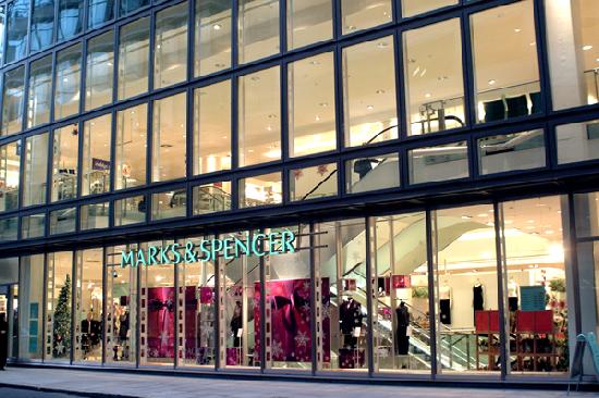 英国的大型购物超市,英国玛莎超市购物