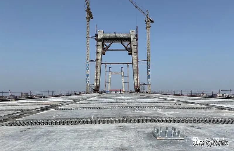 高性能混凝土技术发展和应用初探,超高性能混凝土的应用现状