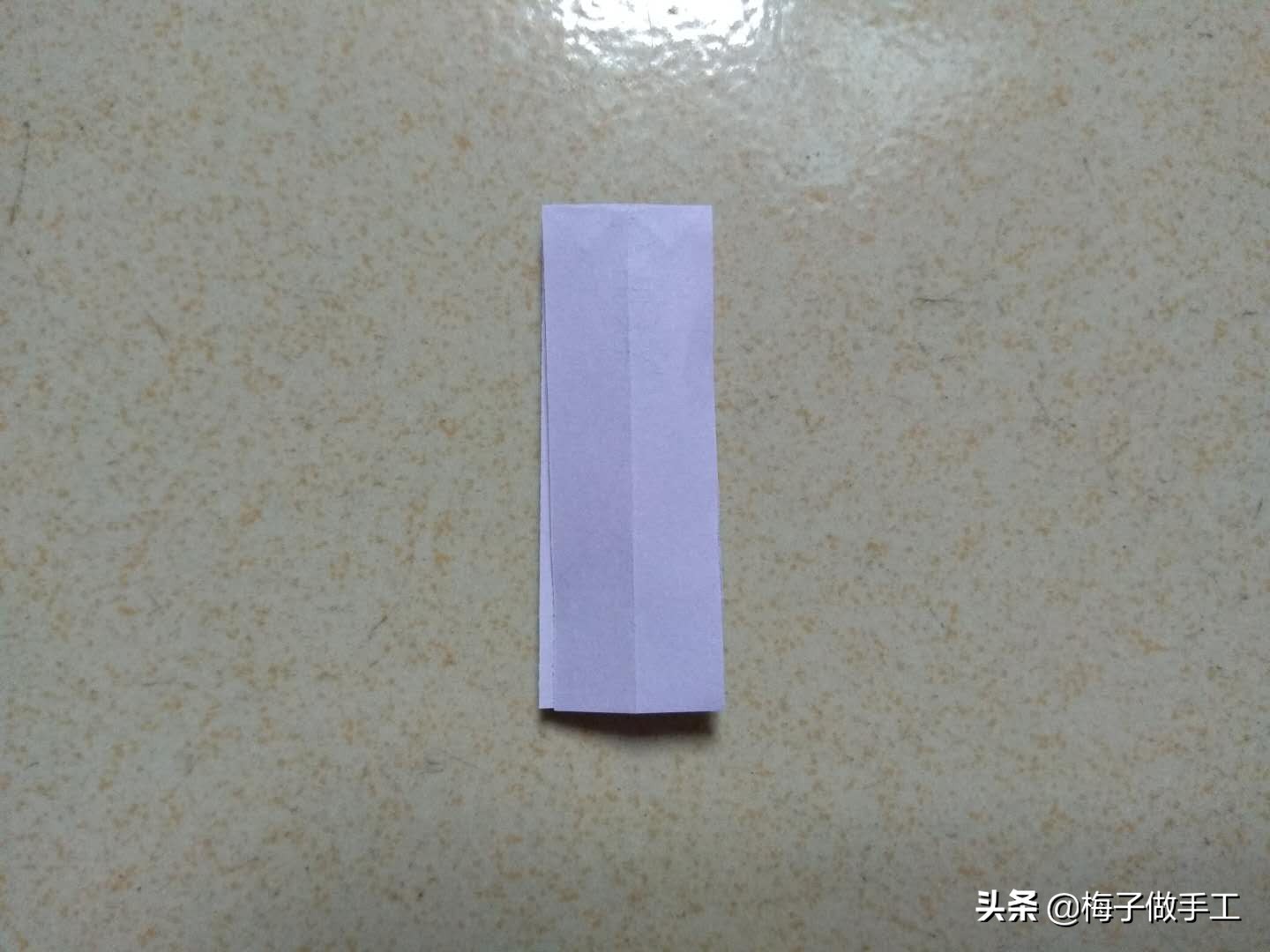 用纸折蝴蝶结戒指慢教程,如何折蝴蝶结戒指不用剪刀和胶水