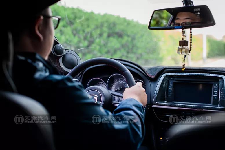 阿特兹改装动力400匹,阿特兹改c63卡钳