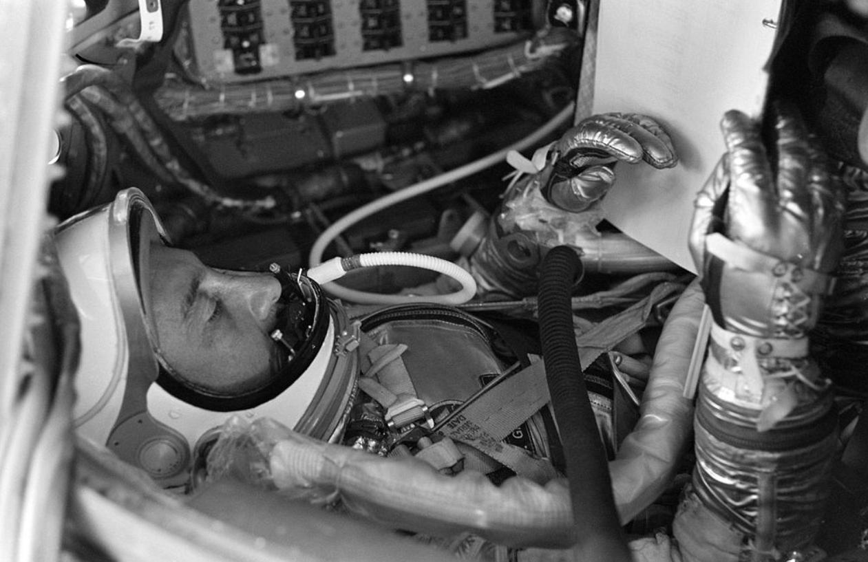 nasa航天遇难史,nasa宇航员事件