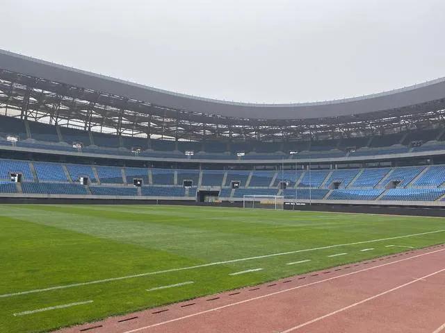 涓秴鑱旇禌澶ц繛璧涘尯鍦洪,涓秴澶ц繛璧涘尯璁炬柦