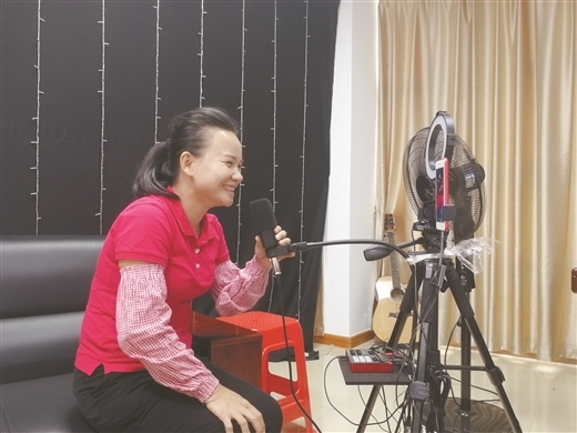 300多万粉丝！钦州农妇变身“带货网红”！年售400多万公斤水果