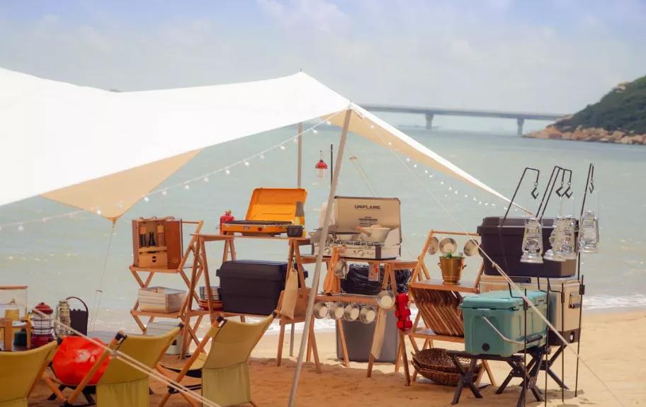 打地铺需要多少钱,野外打地铺