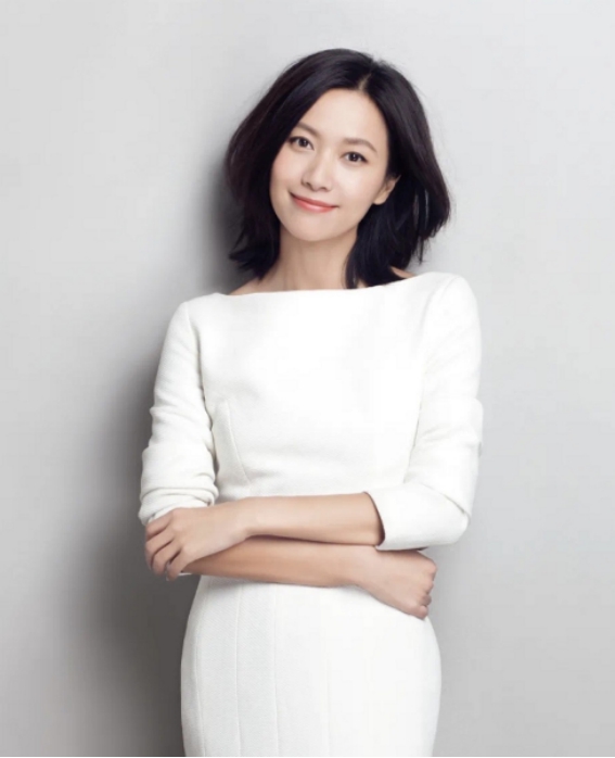 苏秘37°X徐静蕾跨界携手，鎏金溯茫礼盒闪耀上市