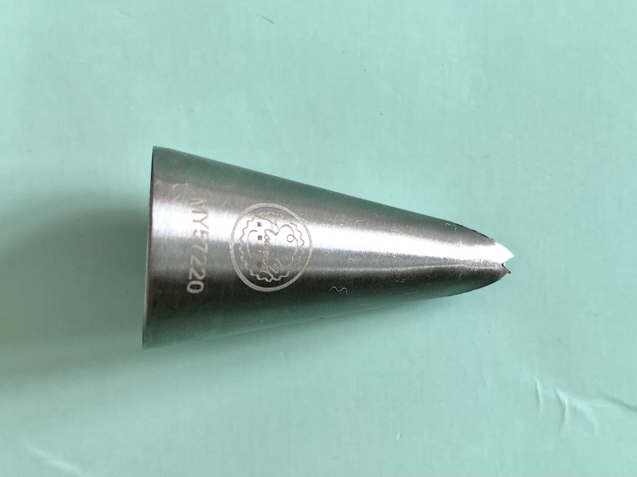 动物奶油裱花基础知识和手法,巧克力蛋糕裱花基础手法