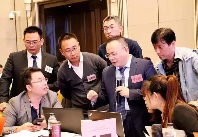 做前台文员难不难,前台文员薪资待遇