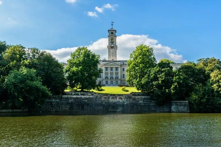 材料科学基础是一门什么样的课程,材料科学属于哪个学科