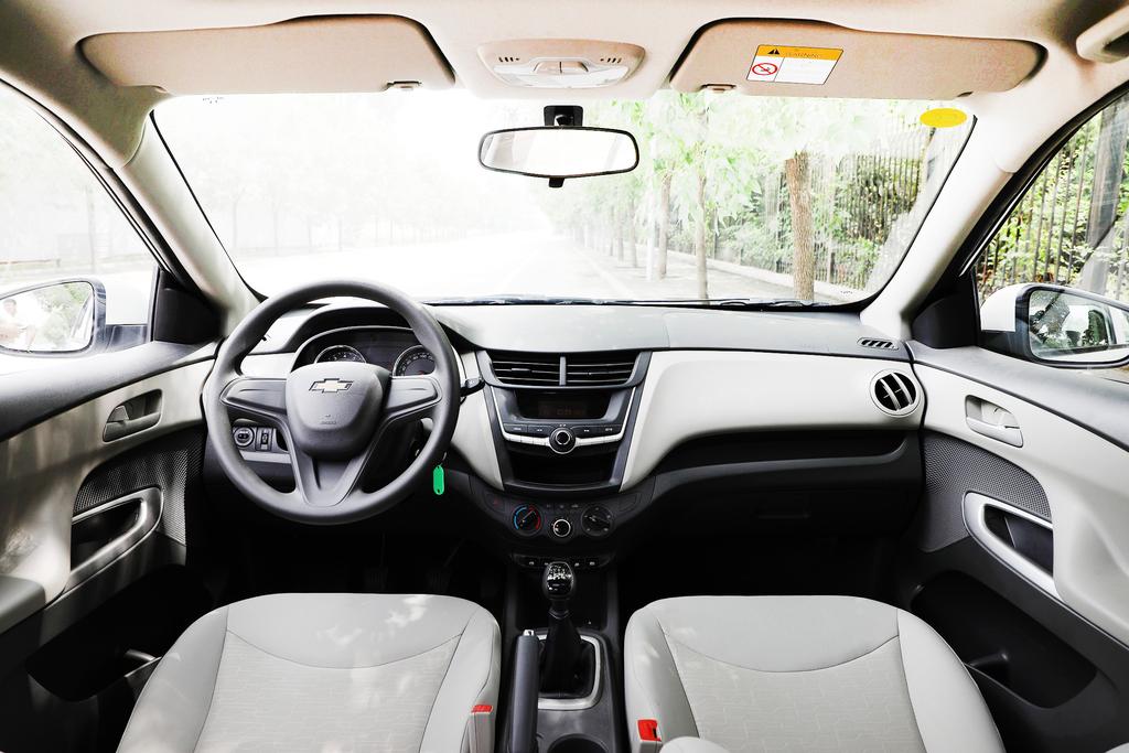 2万块钱手动挡练手车,预算2万的二手车练手