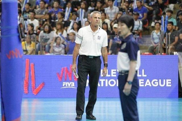 巴西与美国决赛,美国女排3-1巴西夺3连冠录像