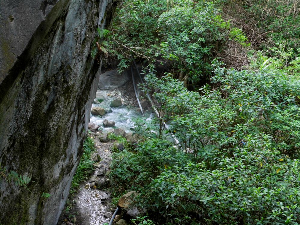 菲律宾游散记（46）-杜马盖地（4）：火山口真正的温泉