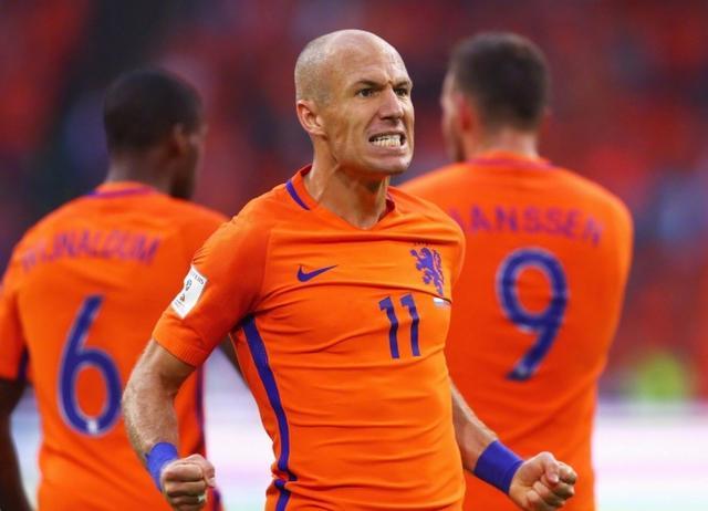 伟大的足球球星排行贝克汉姆,足坛十大经典球星绰号上集