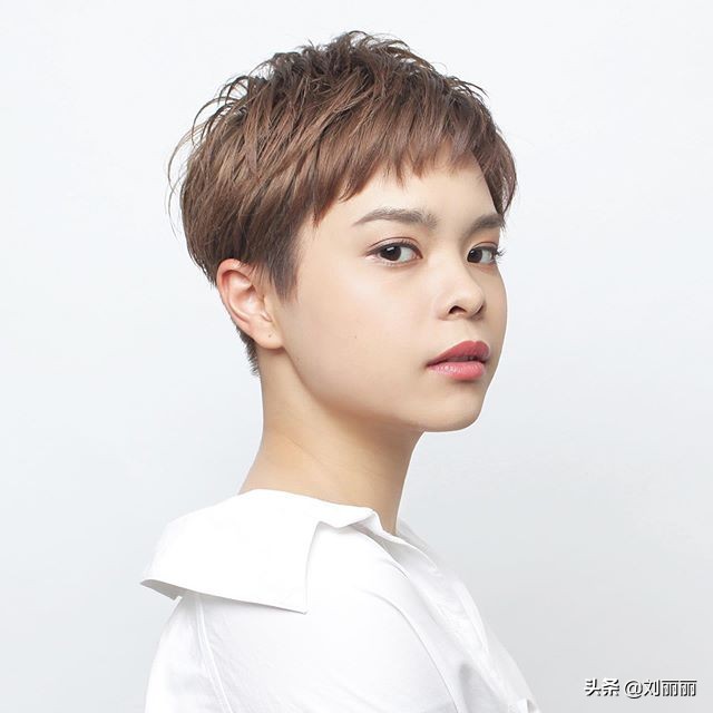 推荐几款好看的时尚短发,一款适合你的精致短发