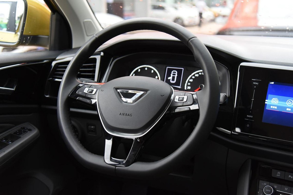 10-15万左右suv车油耗低推荐,10-15万预算这两台suv实力最强