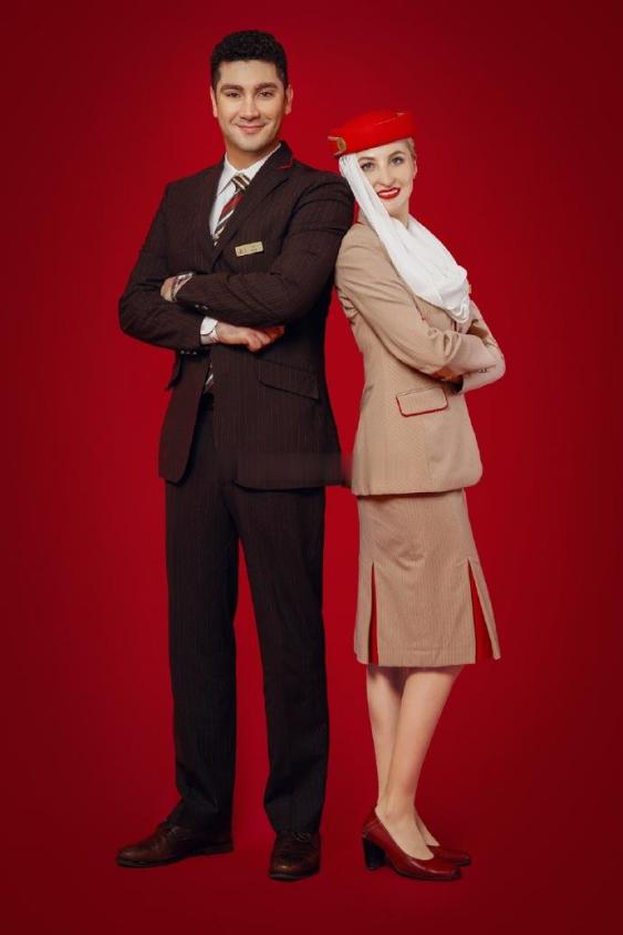 外航空姐制服大比拼 (外航制服赏析视频)