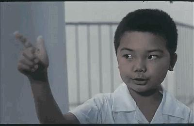 男孩出生就有记忆电影,男孩出生就带电电影