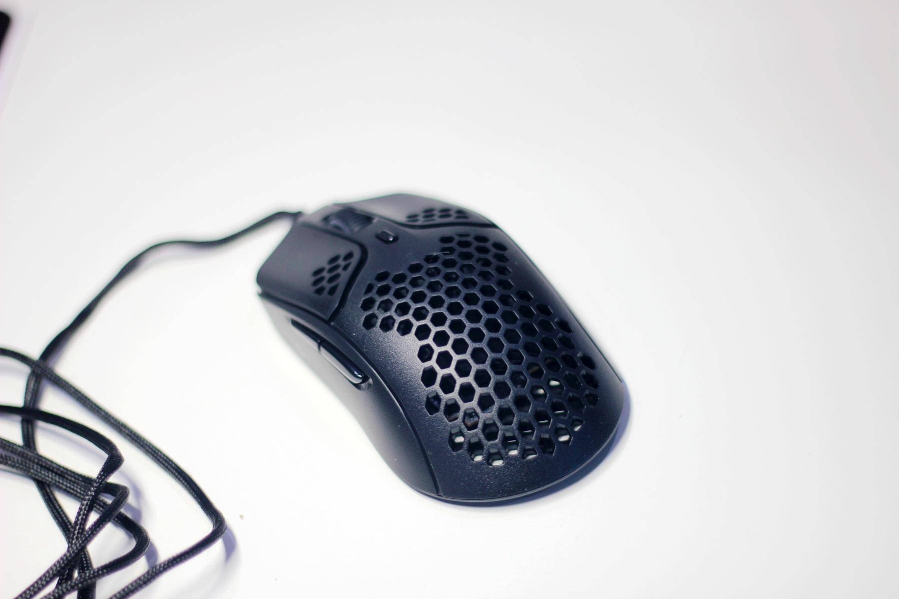 2023炫酷鼠标推荐,超轻洞洞鼠标