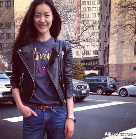 她一次次砸了自己的饭碗,我却看到了养女儿最好的样子