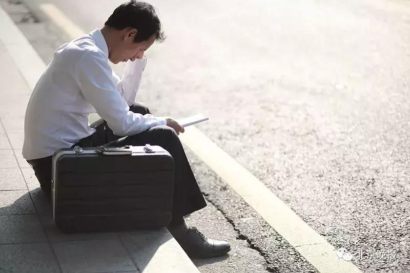 员工违纪被开除需要赔偿公司吗,员工被开除公司赔10万