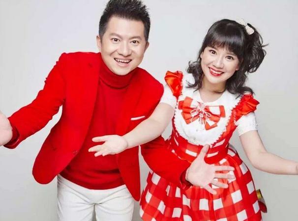 红果果和绿泡泡两个孩子,绿泡泡红果果的少儿频道