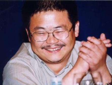 “A股最牛*家庄**”德隆系掌舵人唐万新的发家史，资产帝国超1200亿