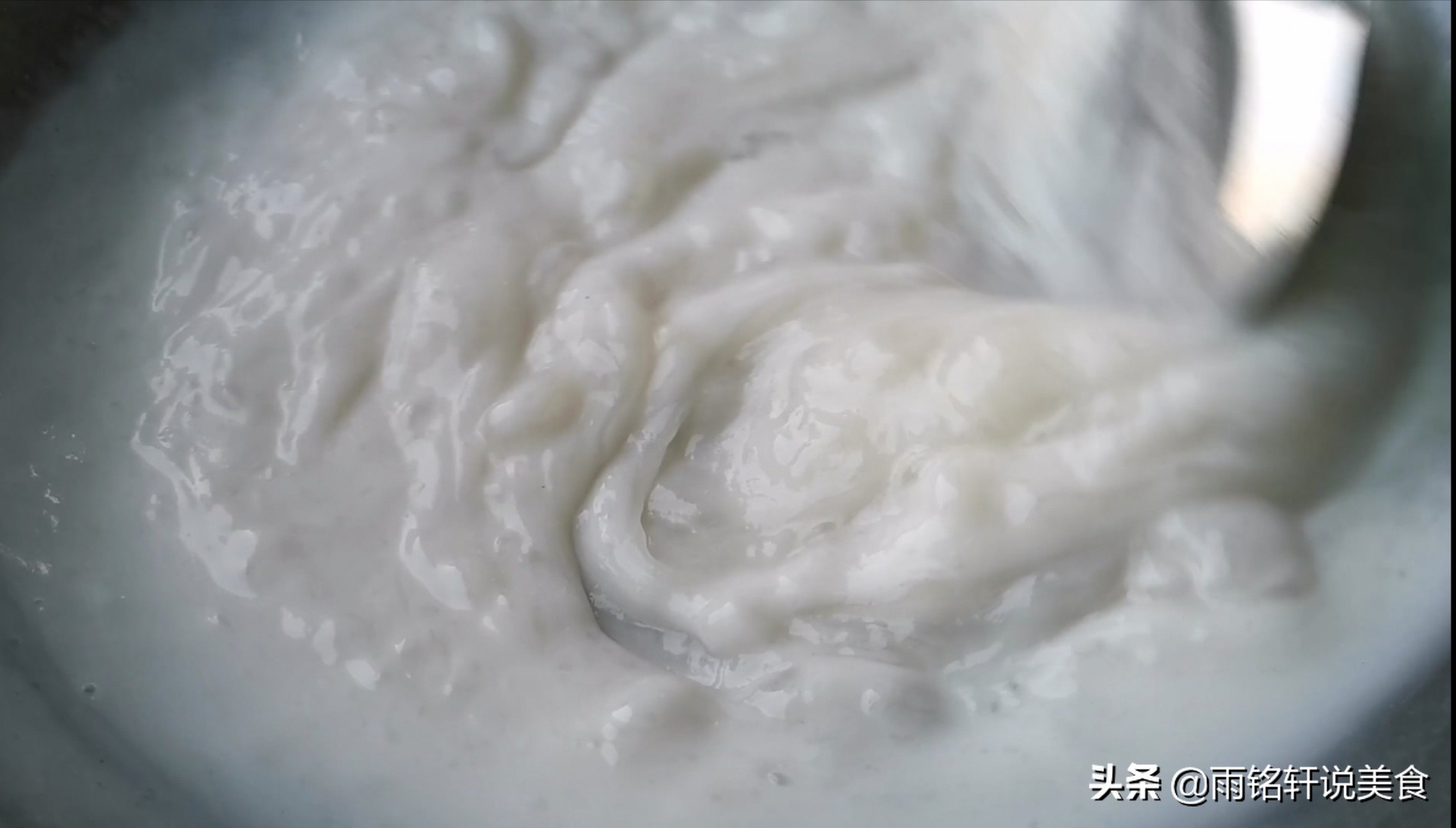 红薯凉粉怎么做好吃又简单的方法,红薯凉粉最好吃的做法