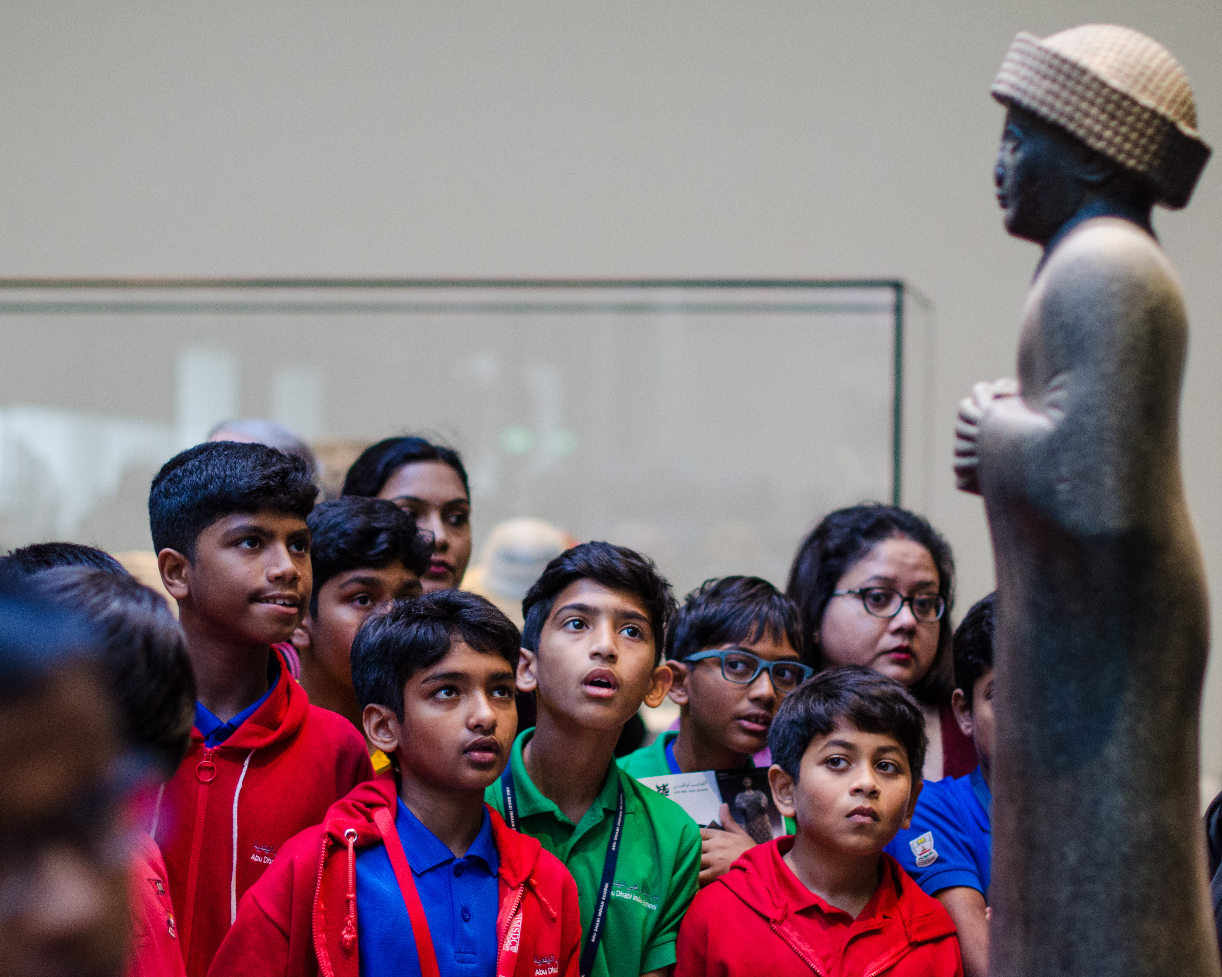 走进卢浮宫完整视频,阿布扎比卢浮宫中国藏品