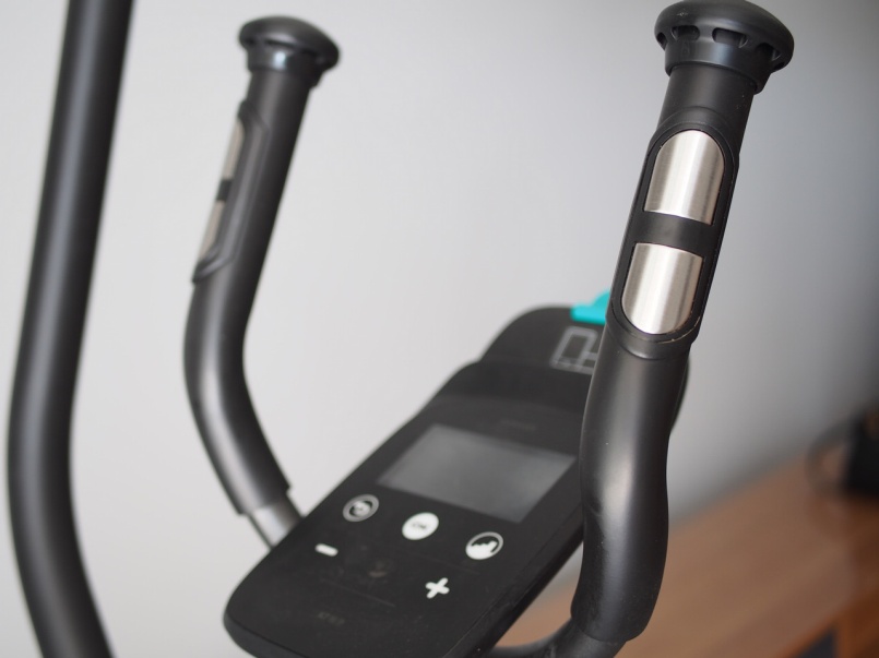 不再沦落为晾衣架——迪卡侬EL-120椭圆机