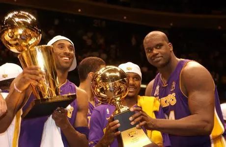 湖人队史17次冠军之旅,湖人球衣换了吗