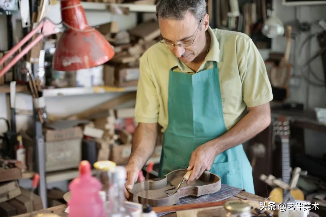 谁再说学画画没有钱途，就用这篇文章打ta脸