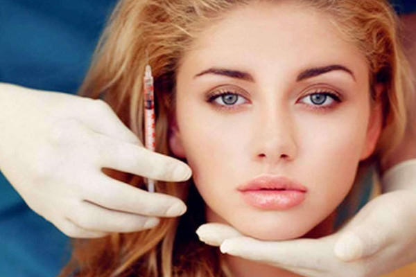 女明星每天注射玻尿酸,女明星都打玻尿酸吗