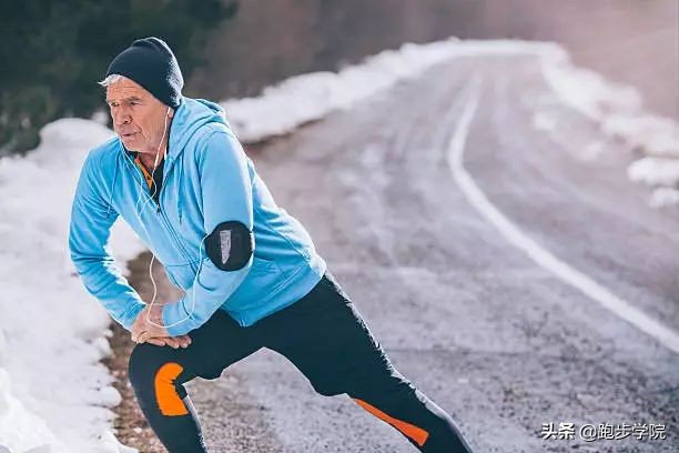 冬天跑步的好处及最佳时间,冬天室内跑步和室外跑有什么区别