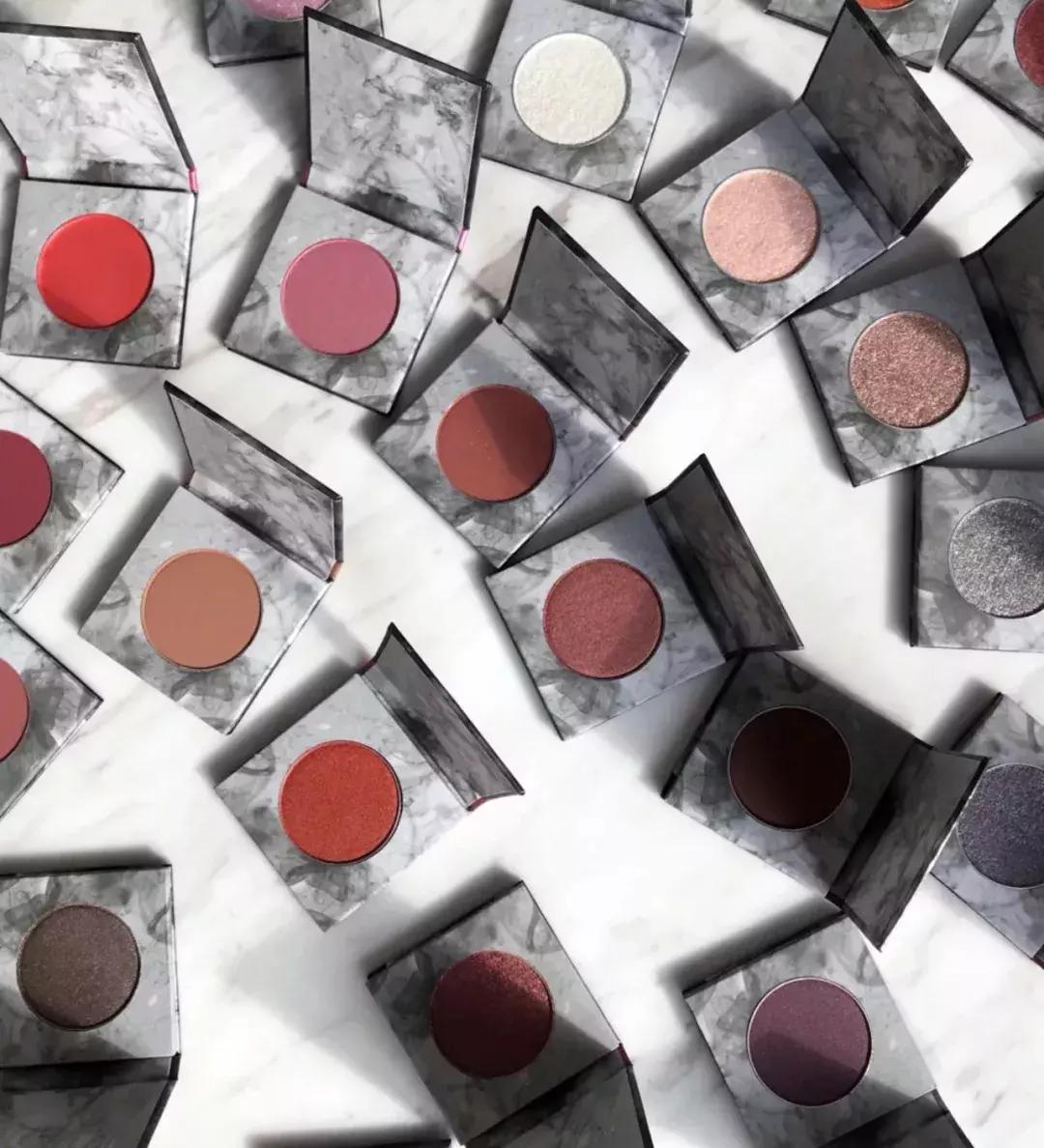 四色仙气紫色眼影盘,novo液体眼影试色好闪亮仙气十足