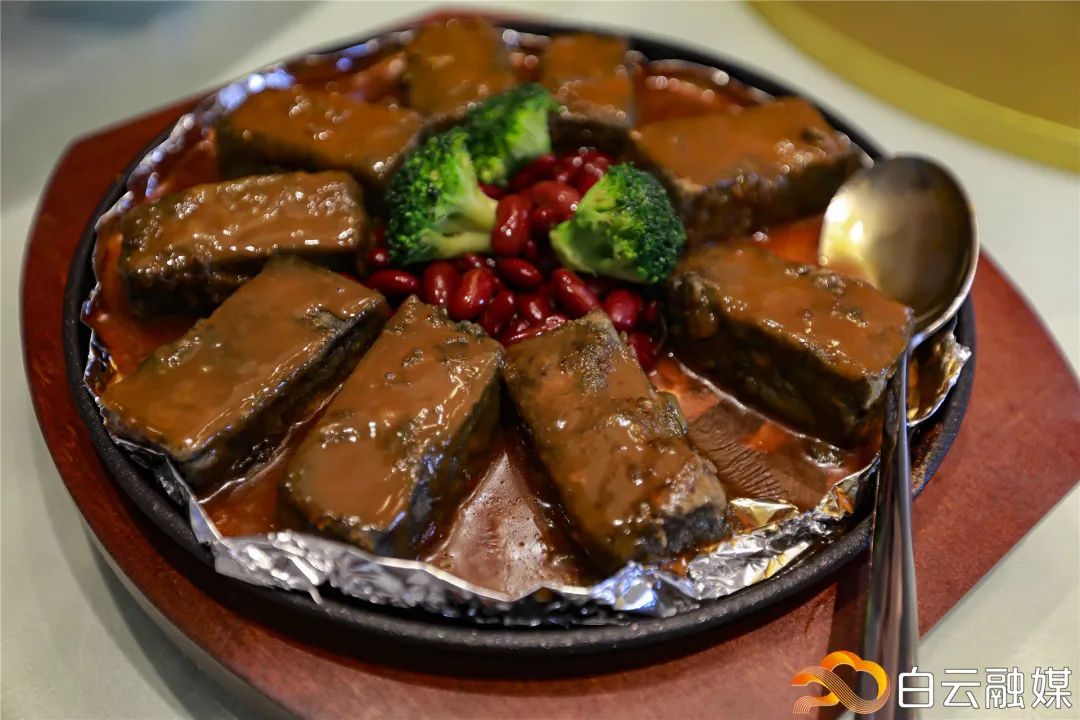 走,去太和!帽峰山下赏红叶、逛农庄、吃烧鸡、住民宿……