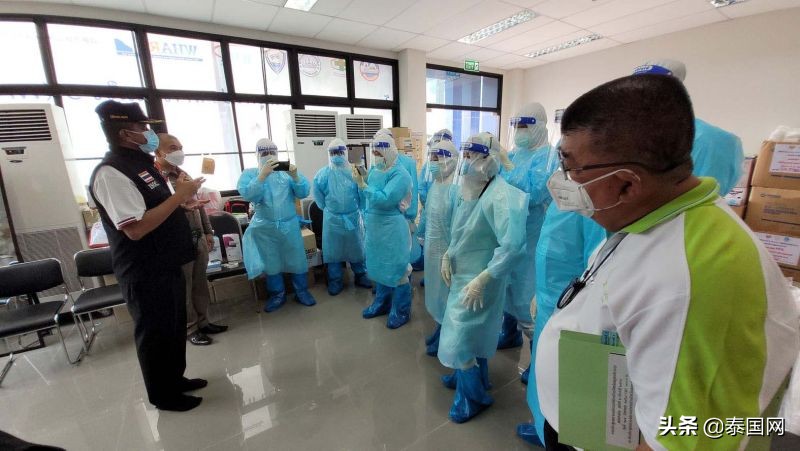 泰国方舱医院男女患者聚众淫乱遭举报官员：他们只是盖被子纯聊天