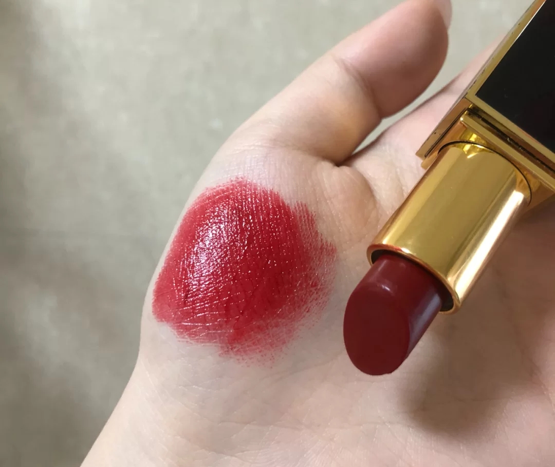 tf口红100多是正品吗,tf口红色号100底部却是25