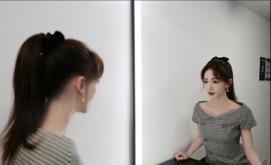 头小肩膀太宽怎么办,头小肩膀宽什么发型