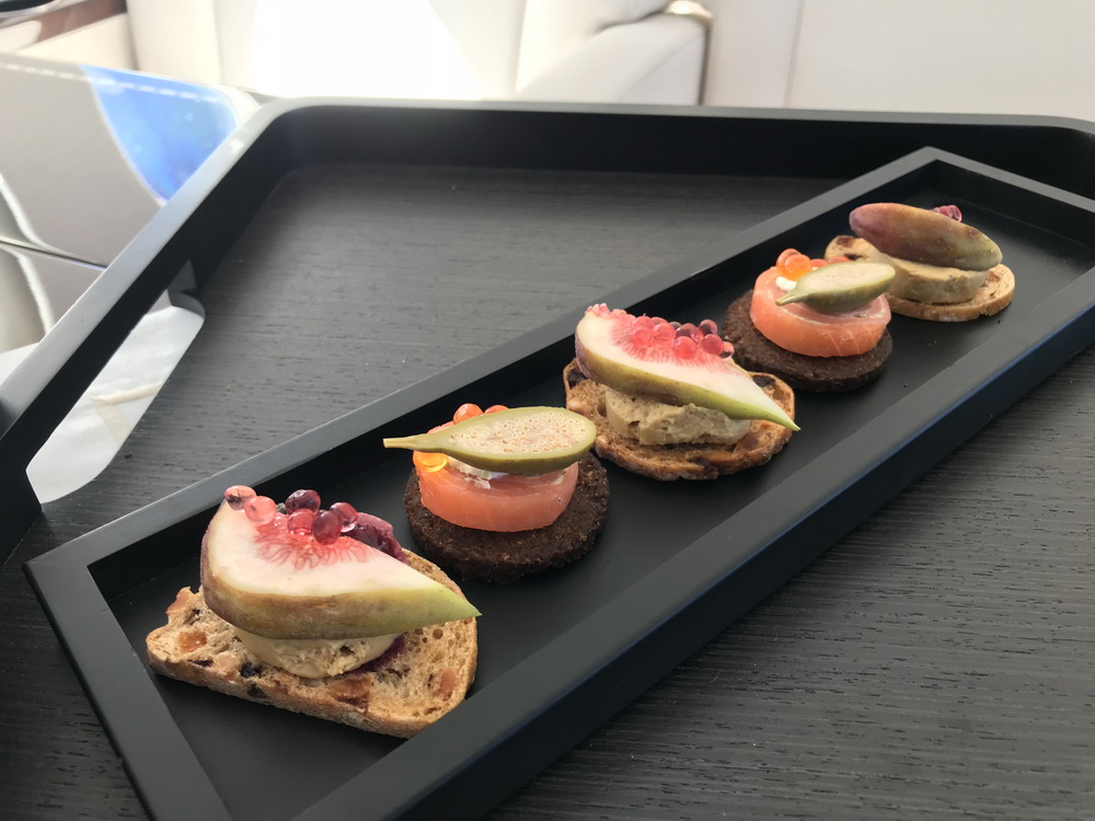 轻型飞机体验,猎鹰8x起飞