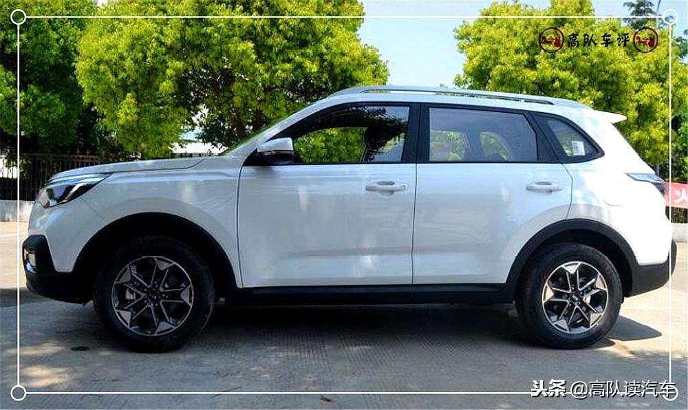 2019年起亚智跑配置13.99万,起亚智跑2.0低配试驾视频