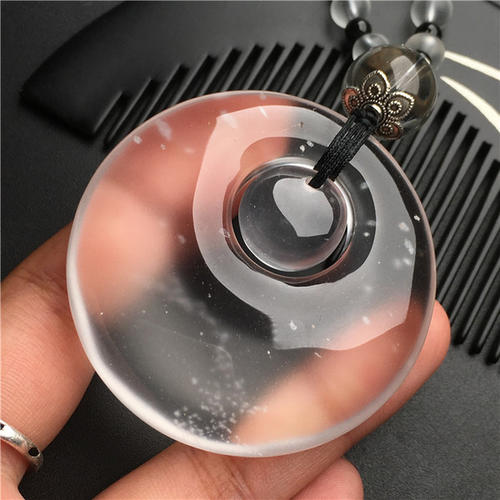 玉雕大师盘点6种假玉，金玉其外却一文不值