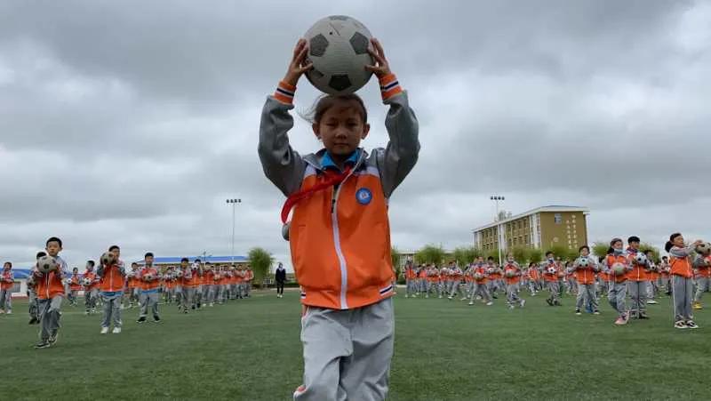 不能一味追求成绩,成绩垫底也不要放弃自己的孩子