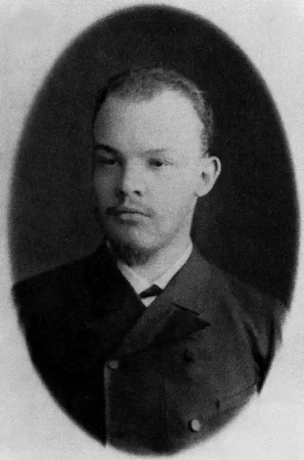 列宁照片超清,列宁年轻时候的照片