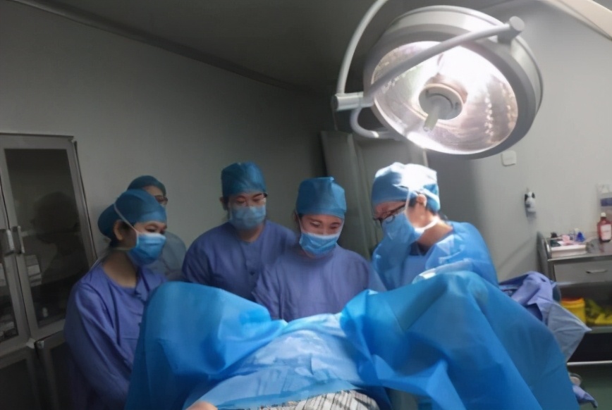 分娩时产房为什么那么冷,为什么很多产妇说产房冷