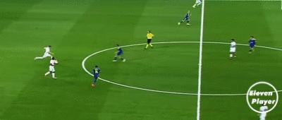 足球大师是什么,皇马中场托尼克罗斯推杆