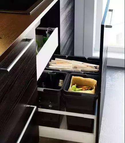 宜家靠这些“假照片”,订阅量28.5亿直逼《哈利波特》